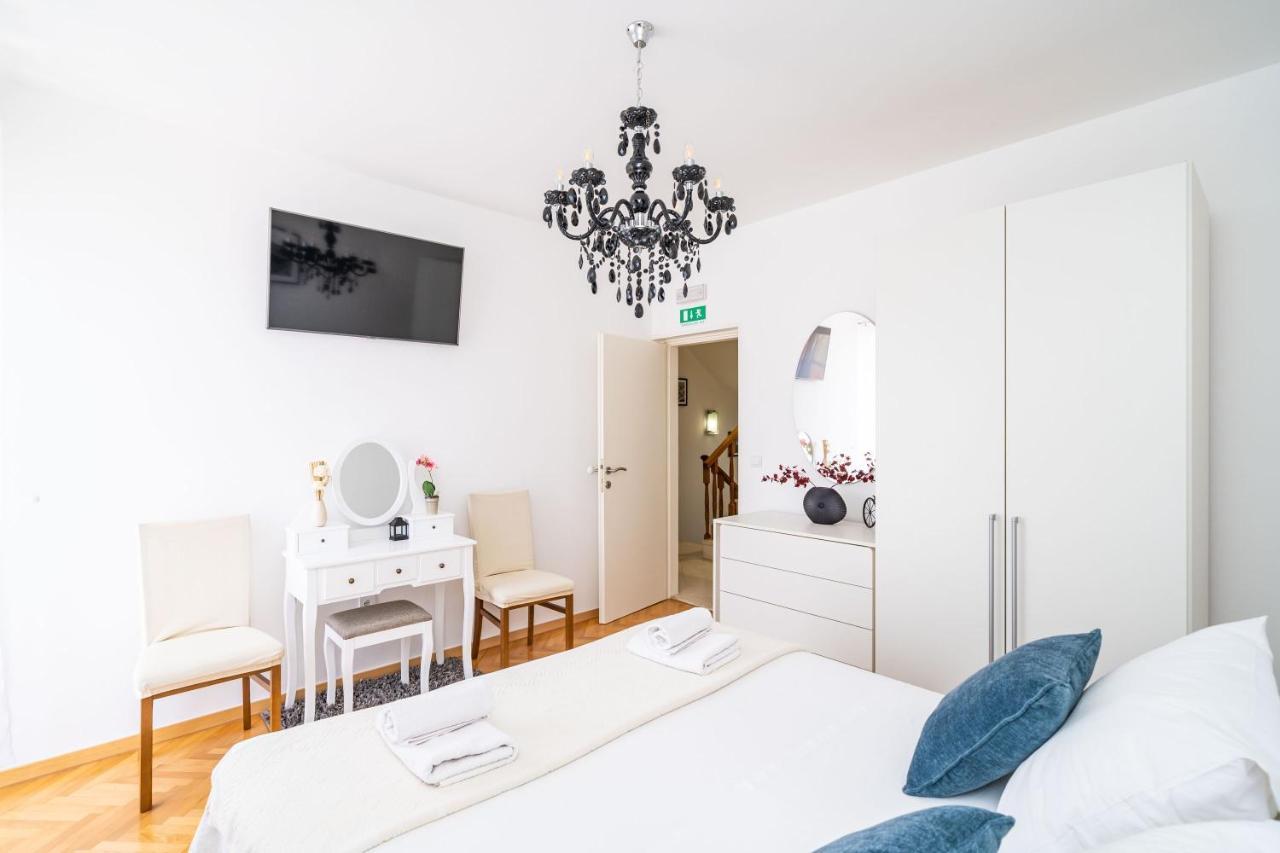 Holiday Home King Дубровник Экстерьер фото